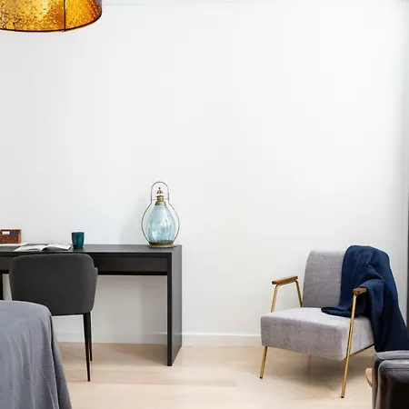 Altido Bright And Elegant 1br With Workspace And Huge Terrace In Pena, Close By Viewpoint Apartment Lisbon