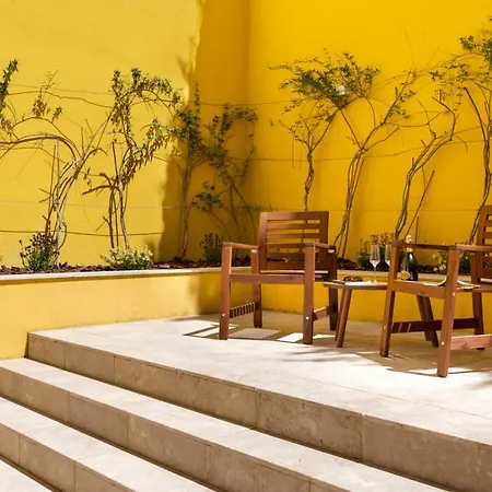 Altido Bright And Elegant 1br With Workspace And Huge Terrace In Pena, Close By Viewpoint