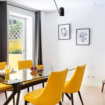 Altido Bright And Elegant 1br With Workspace And Huge Terrace In Pena, Close By Viewpoint * Lisbon