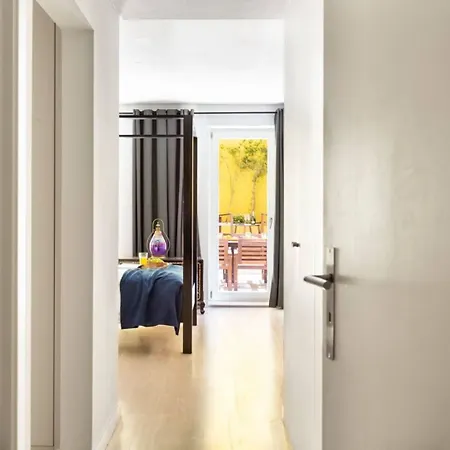 Apartment Altido Bright And Elegant 1br With Workspace And Huge Terrace In Pena, Close By Viewpoint Lisbon