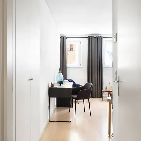Altido Bright And Elegant 1br With Workspace And Huge Terrace In Pena, Close By Viewpoint Apartment Lisbon